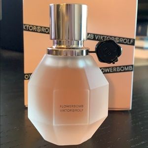 Viktor&Rolf Flowerbomb Hair Mist
